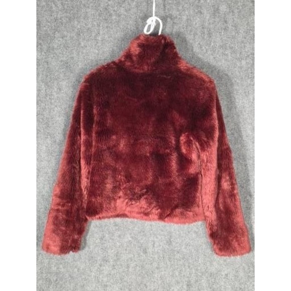 EXPRESS Burgundy Faux Fur Jacket Womens Size Small Zip Front Cropped Casualwear - Picture 2 of 10